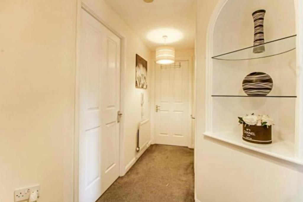 Marton-in-Cleveland The Wickets - 2 Bedroom Apartment Overlooking Cricket Club מראה חיצוני תמונה