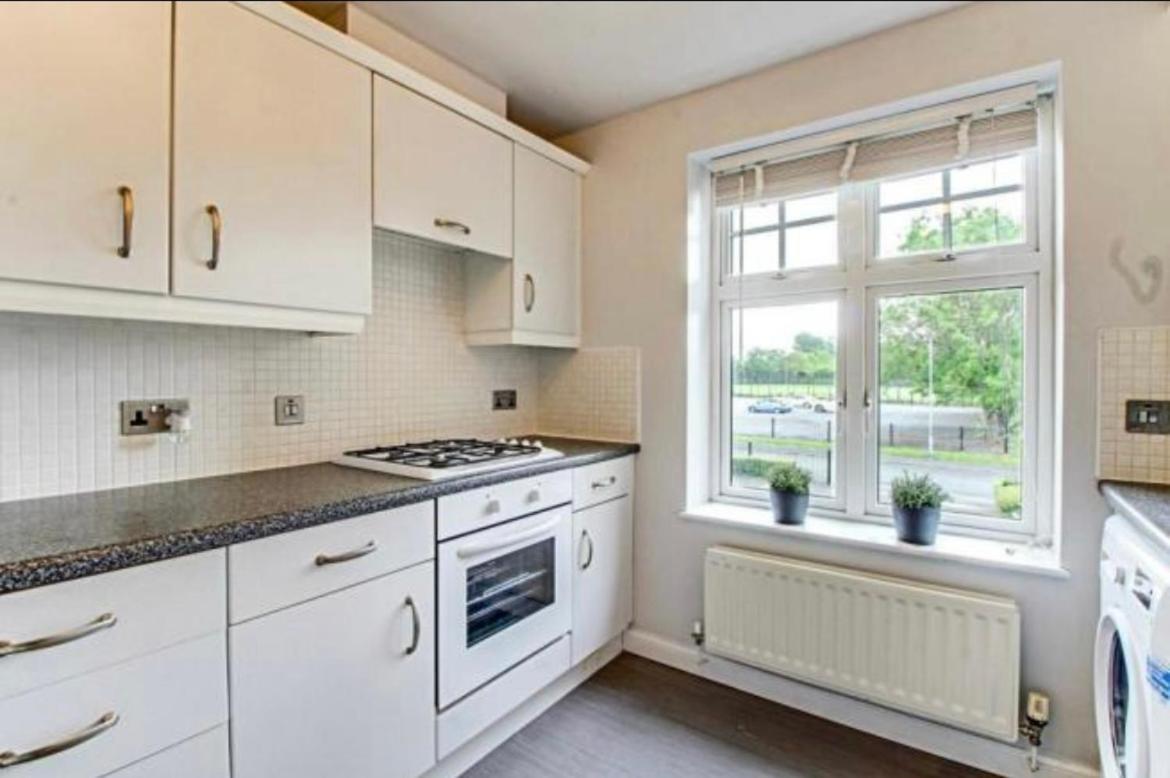Marton-in-Cleveland The Wickets - 2 Bedroom Apartment Overlooking Cricket Club מראה חיצוני תמונה